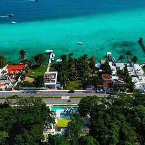 Hotel & Eco Cabanas Azul Maria Bacalar Bacalar